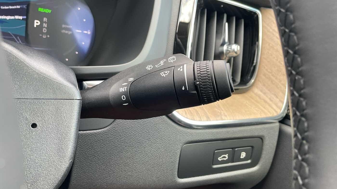 Volvo XC60 Image 24