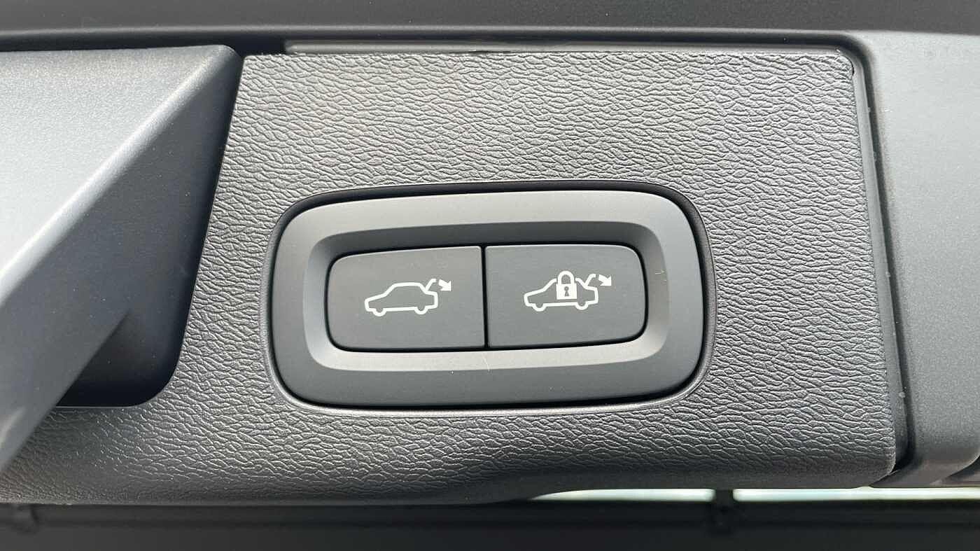 Volvo XC60 Image 40