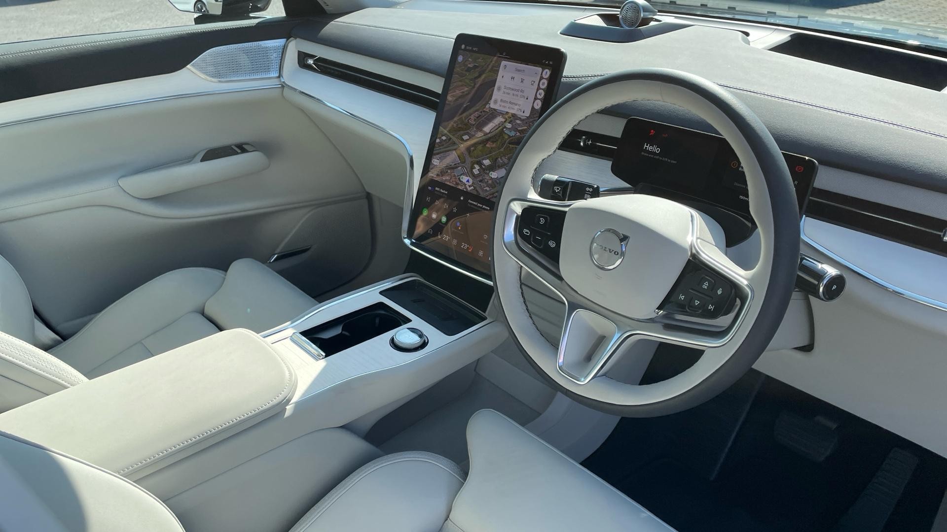 Volvo EX90 Image 6