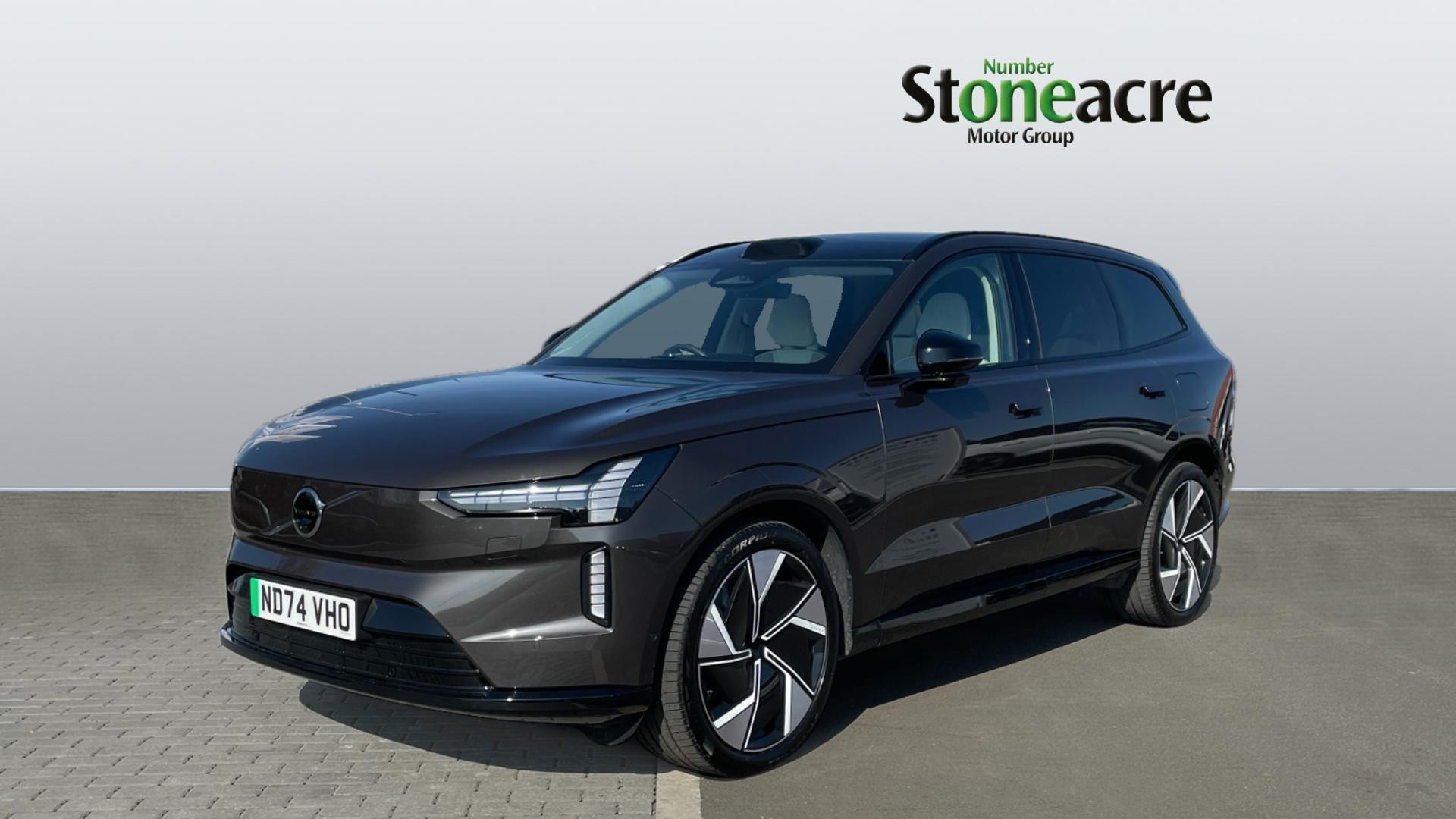 Volvo EX90 Image 7
