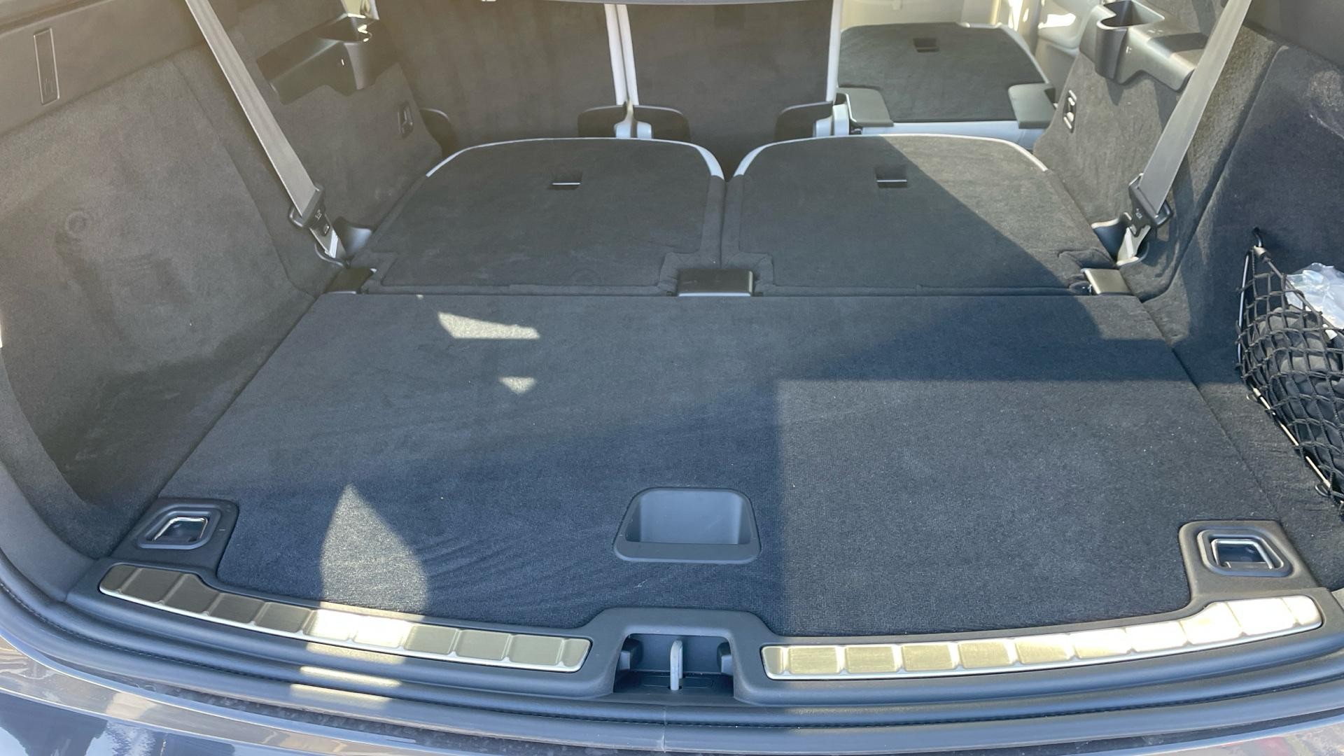 Volvo EX90 Image 18