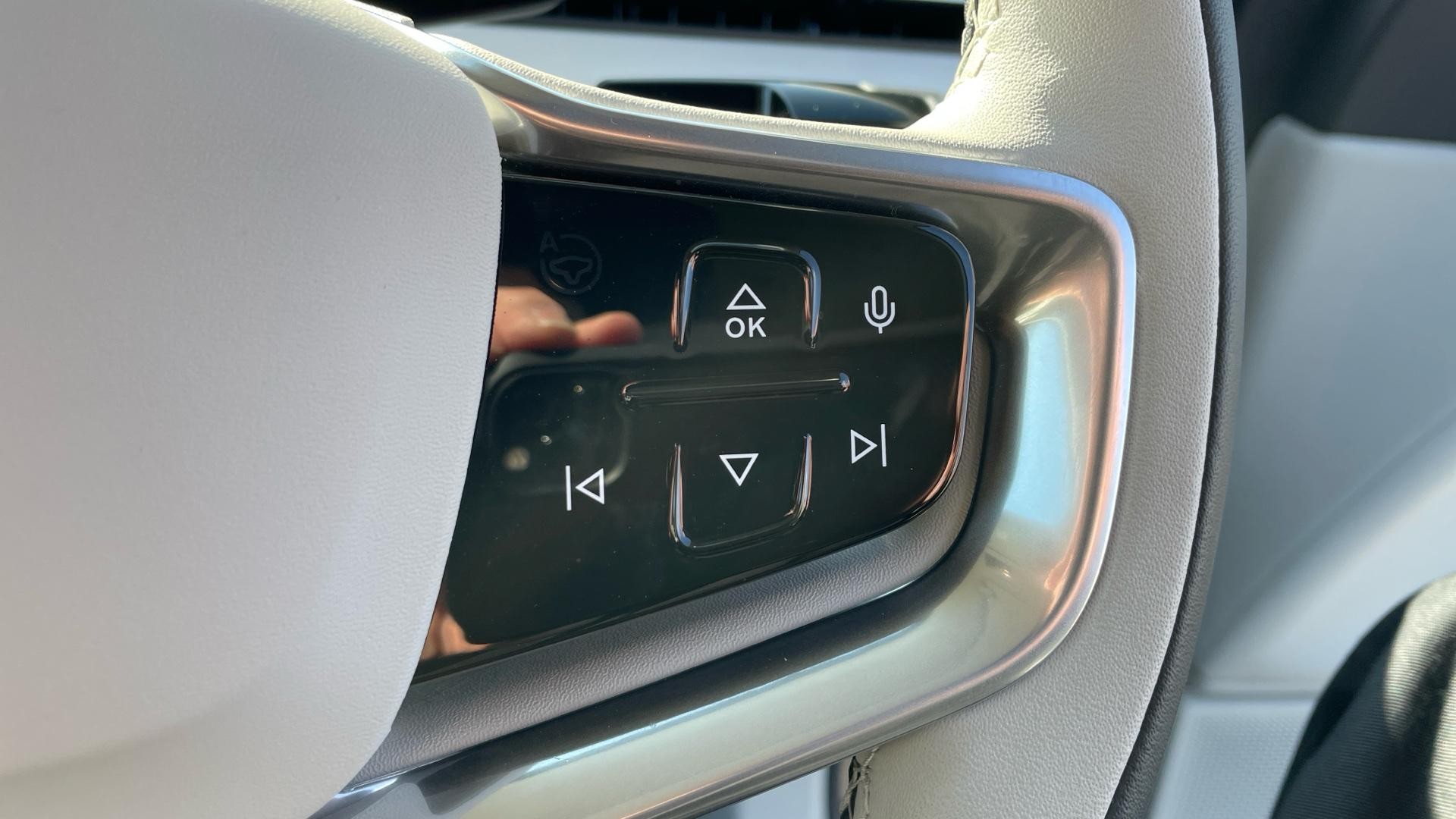 Volvo EX90 Image 20