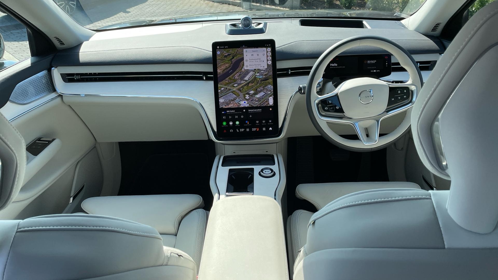 Volvo EX90 Image 21
