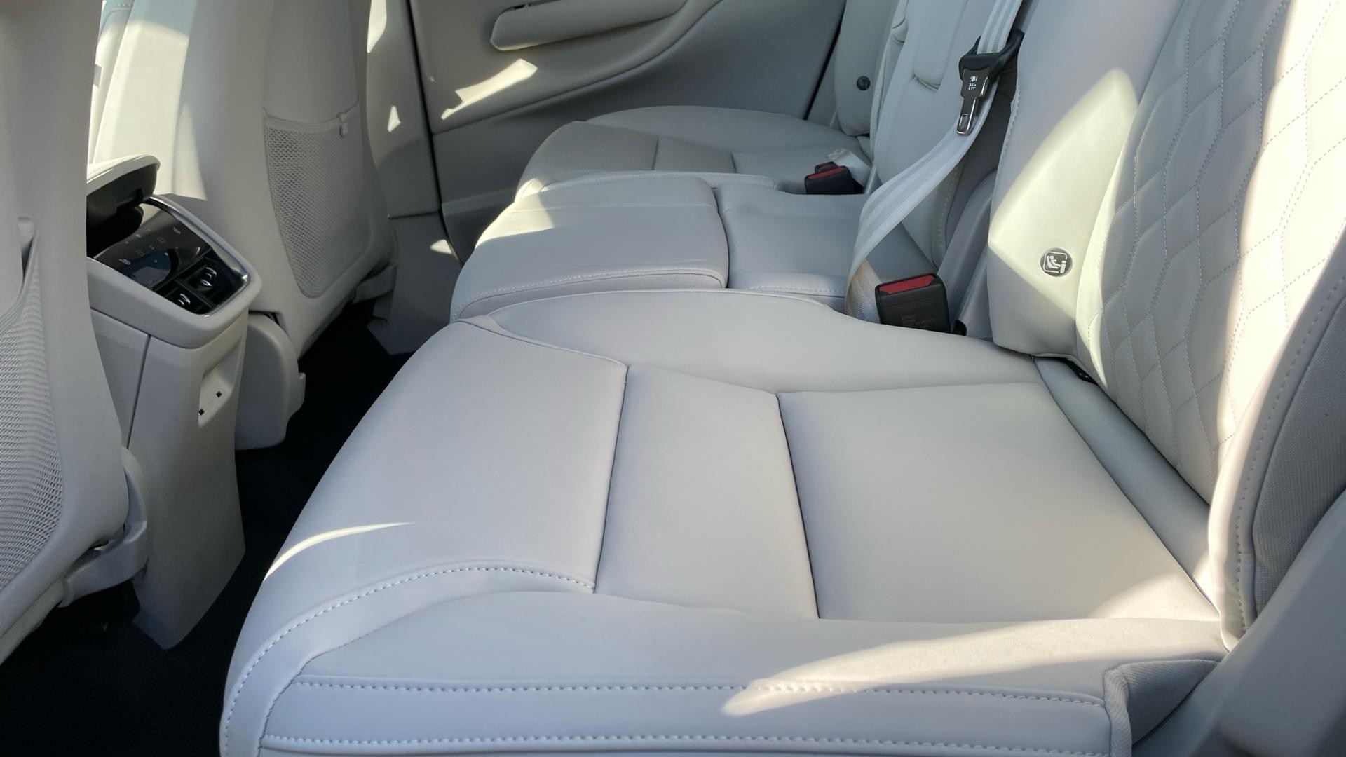 Volvo EX90 Image 34