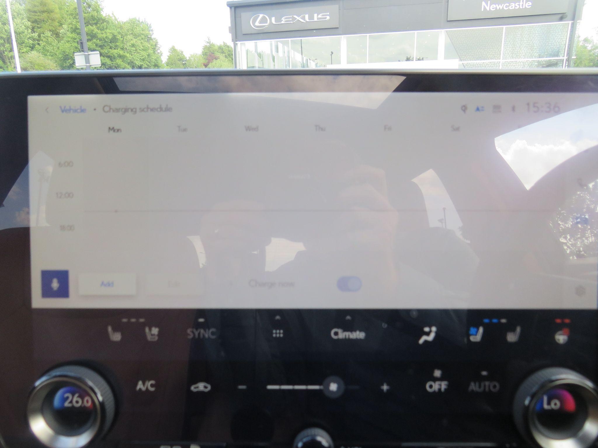 Lexus NX Image 25