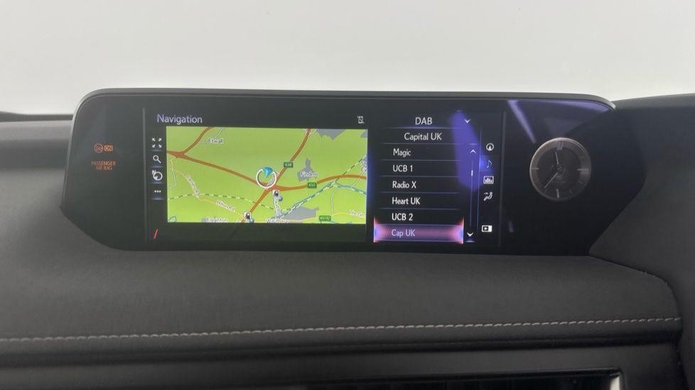 Lexus UX Self-Charging Hybrid Image 15