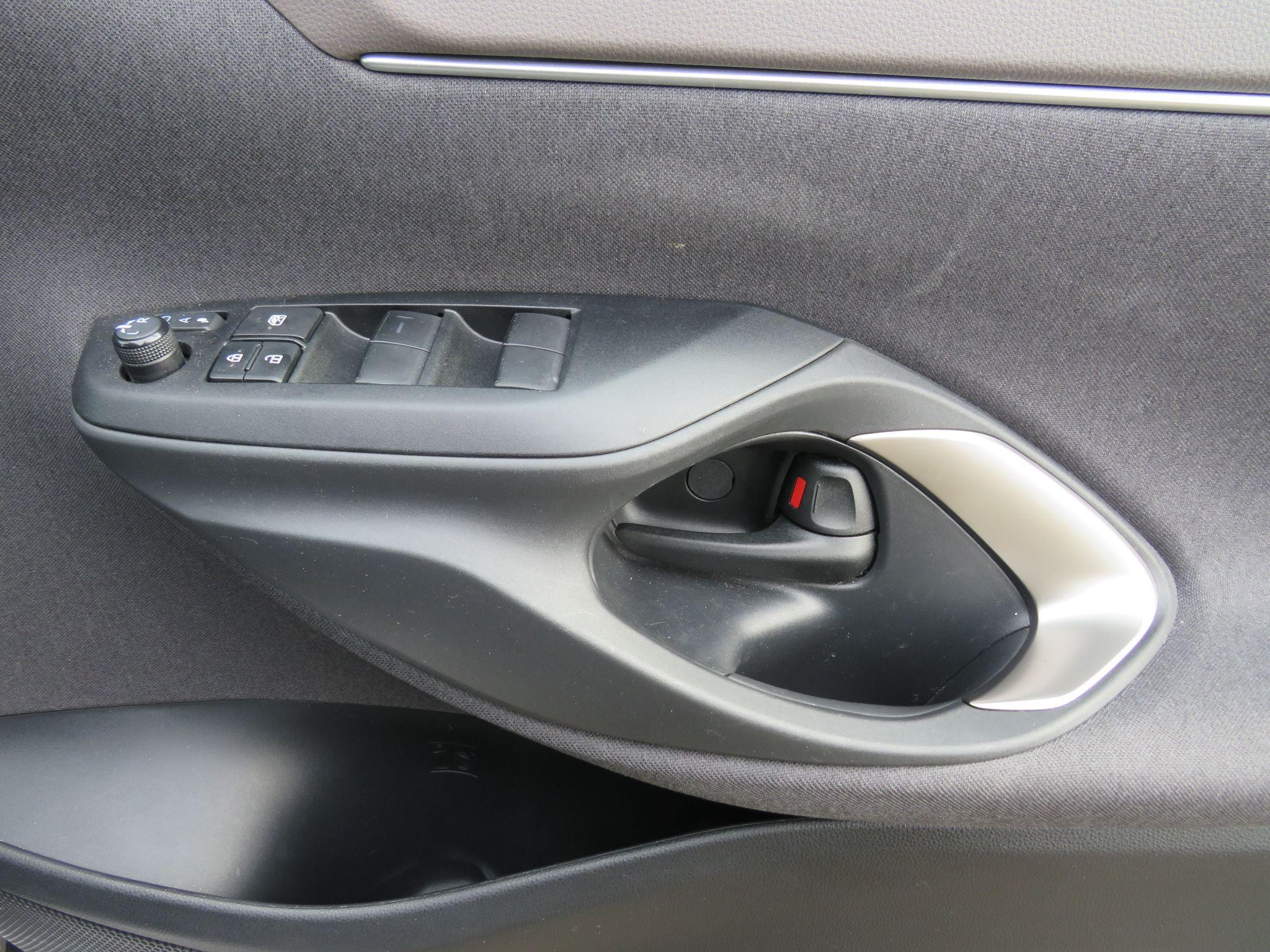 Toyota Yaris Cross Image 23