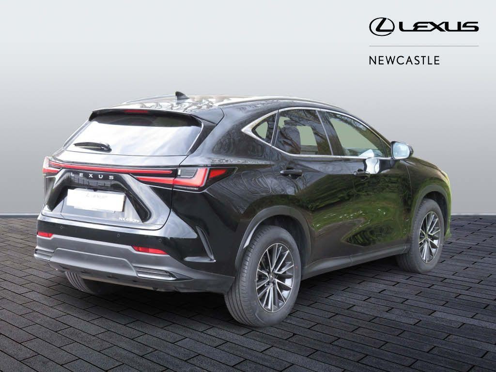 Lexus NX Image 2