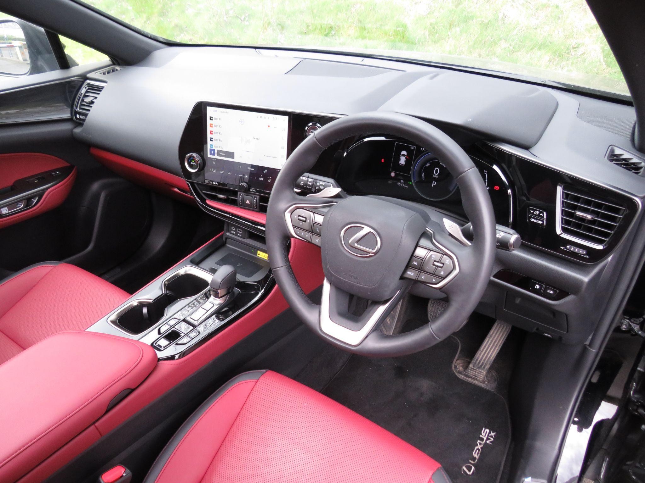 Lexus NX Image 13