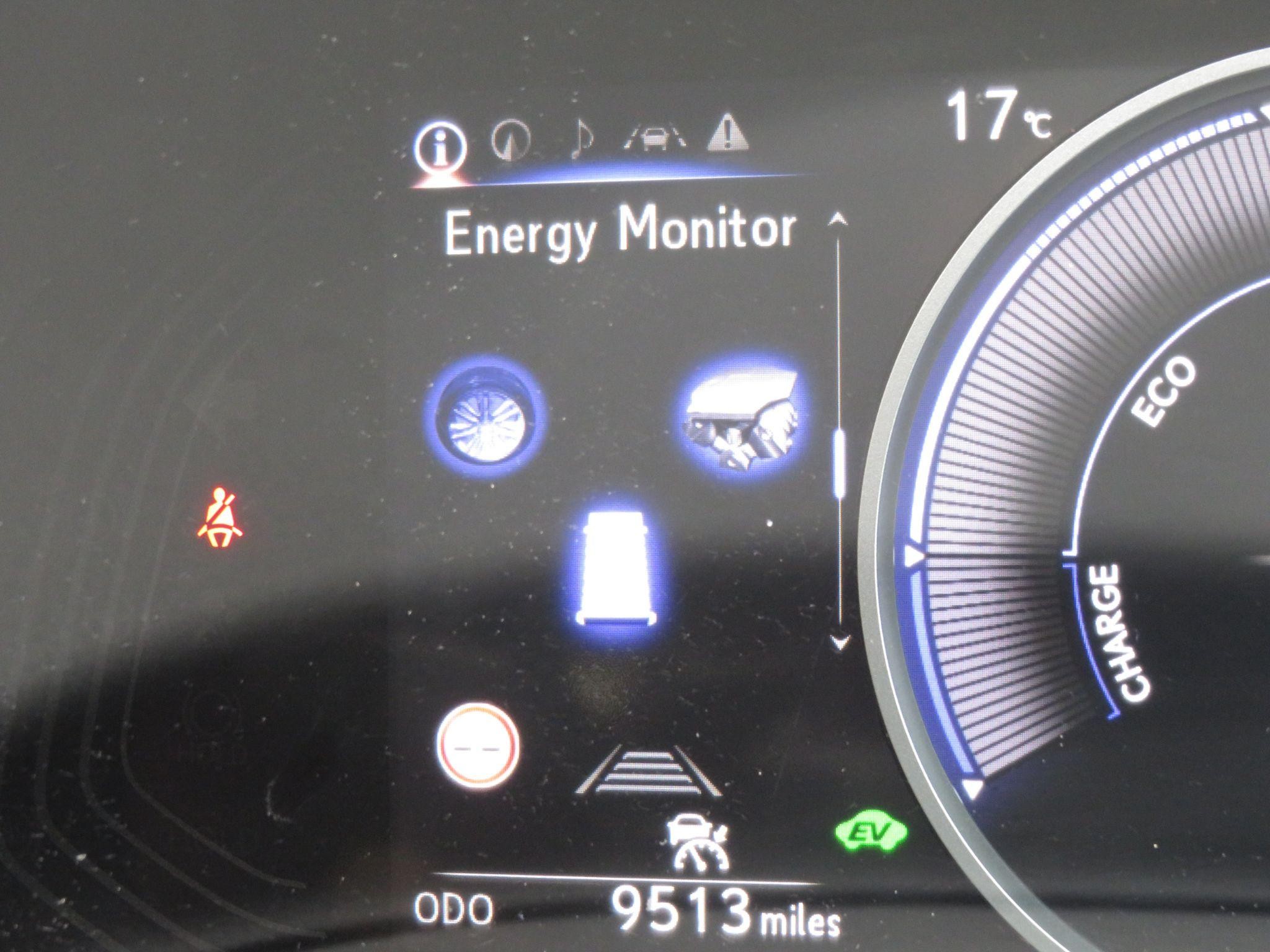 Lexus NX Image 38