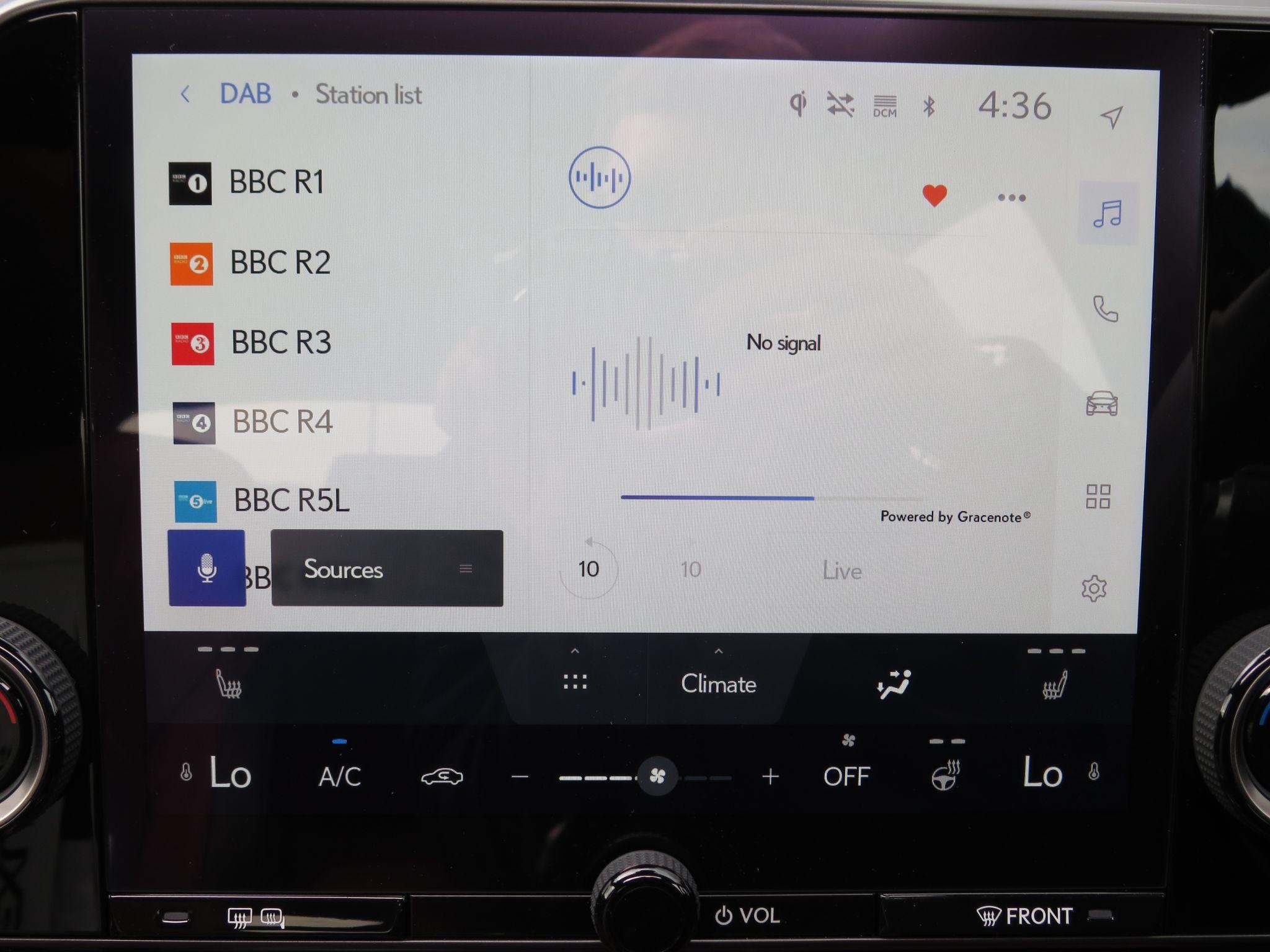 Lexus NX Image 50