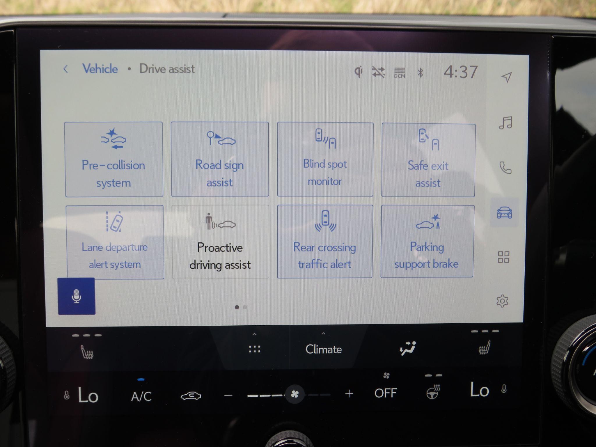 Lexus NX Image 53
