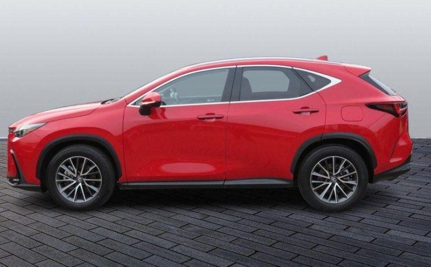 Lexus NX Image 4