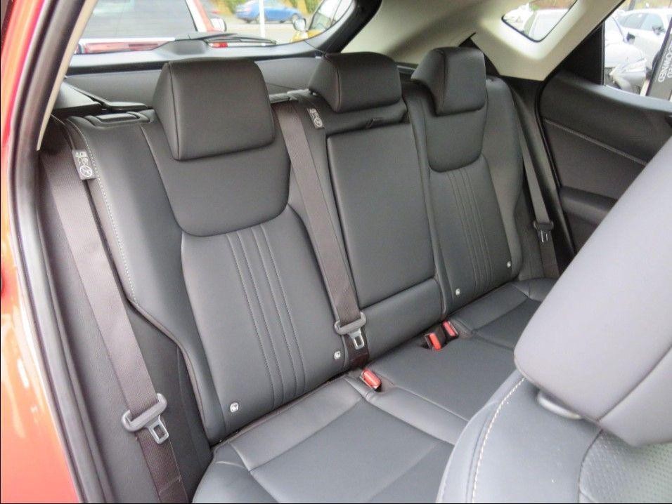 Lexus NX Image 27
