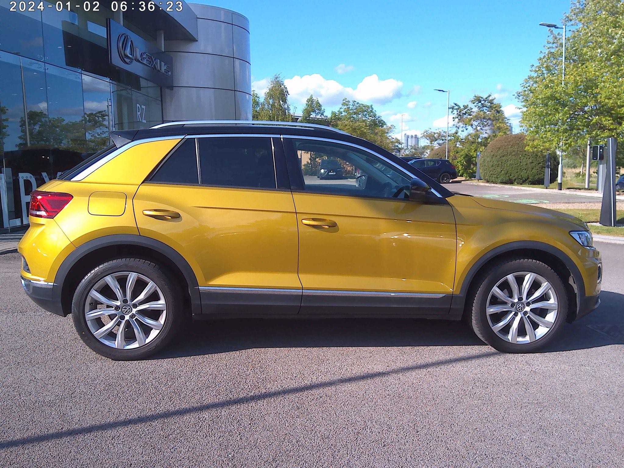 Volkswagen T-Roc Image 4