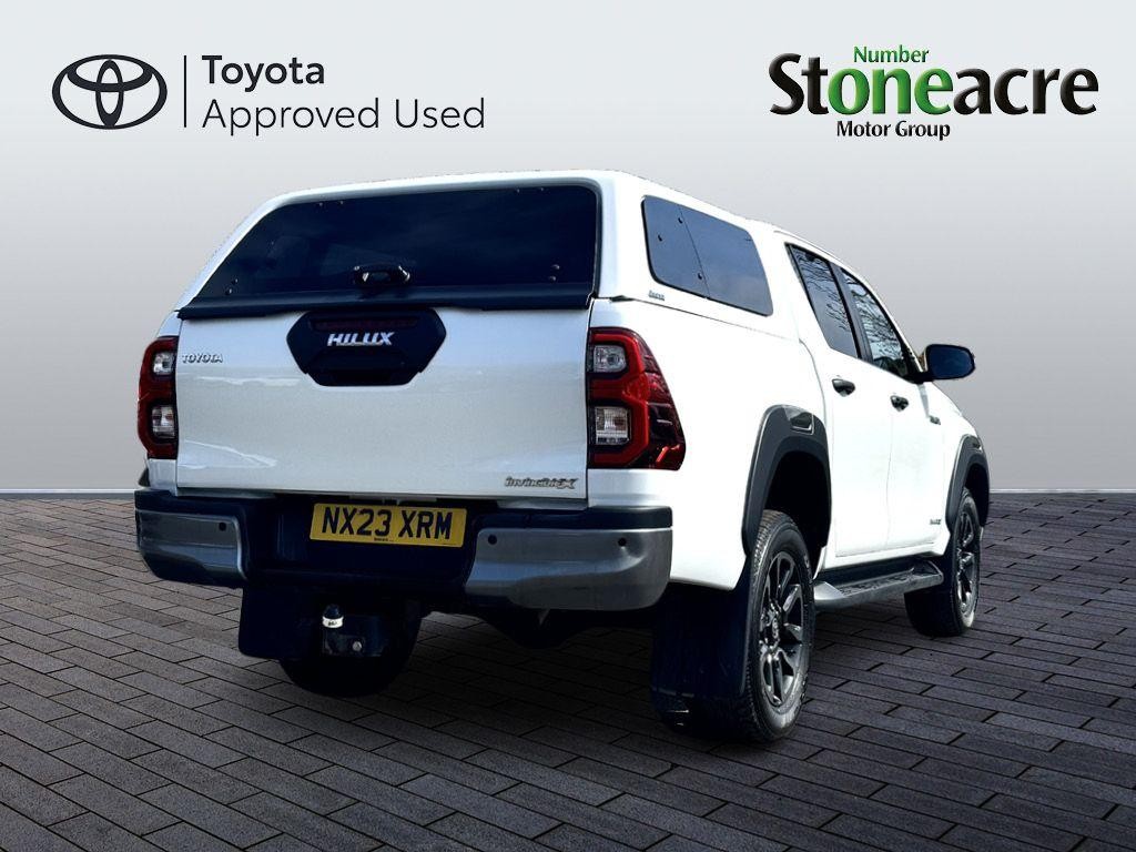 Toyota Hilux Image 5