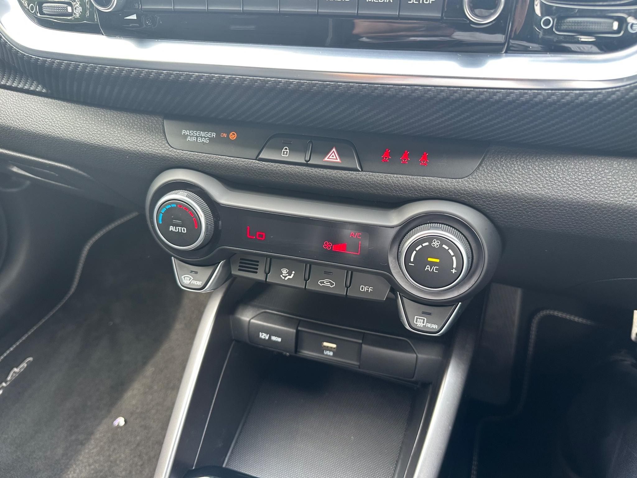 Kia Stonic Image 21