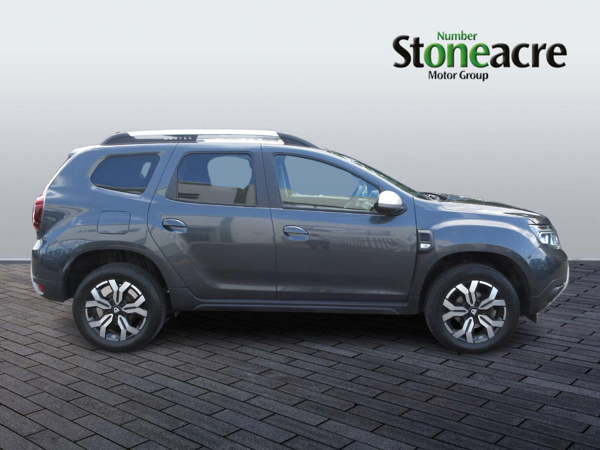 Dacia Duster Image 2