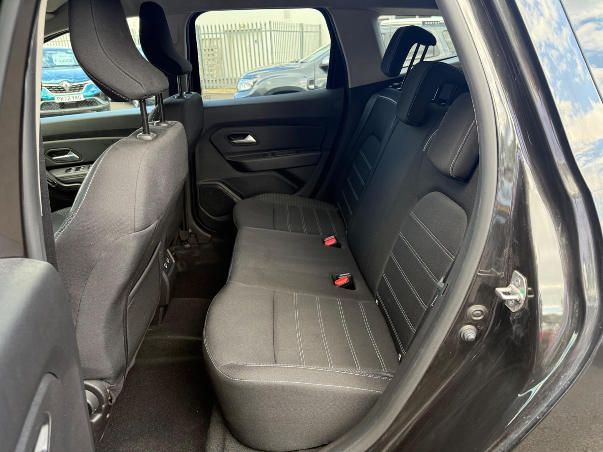 Dacia Duster Image 17