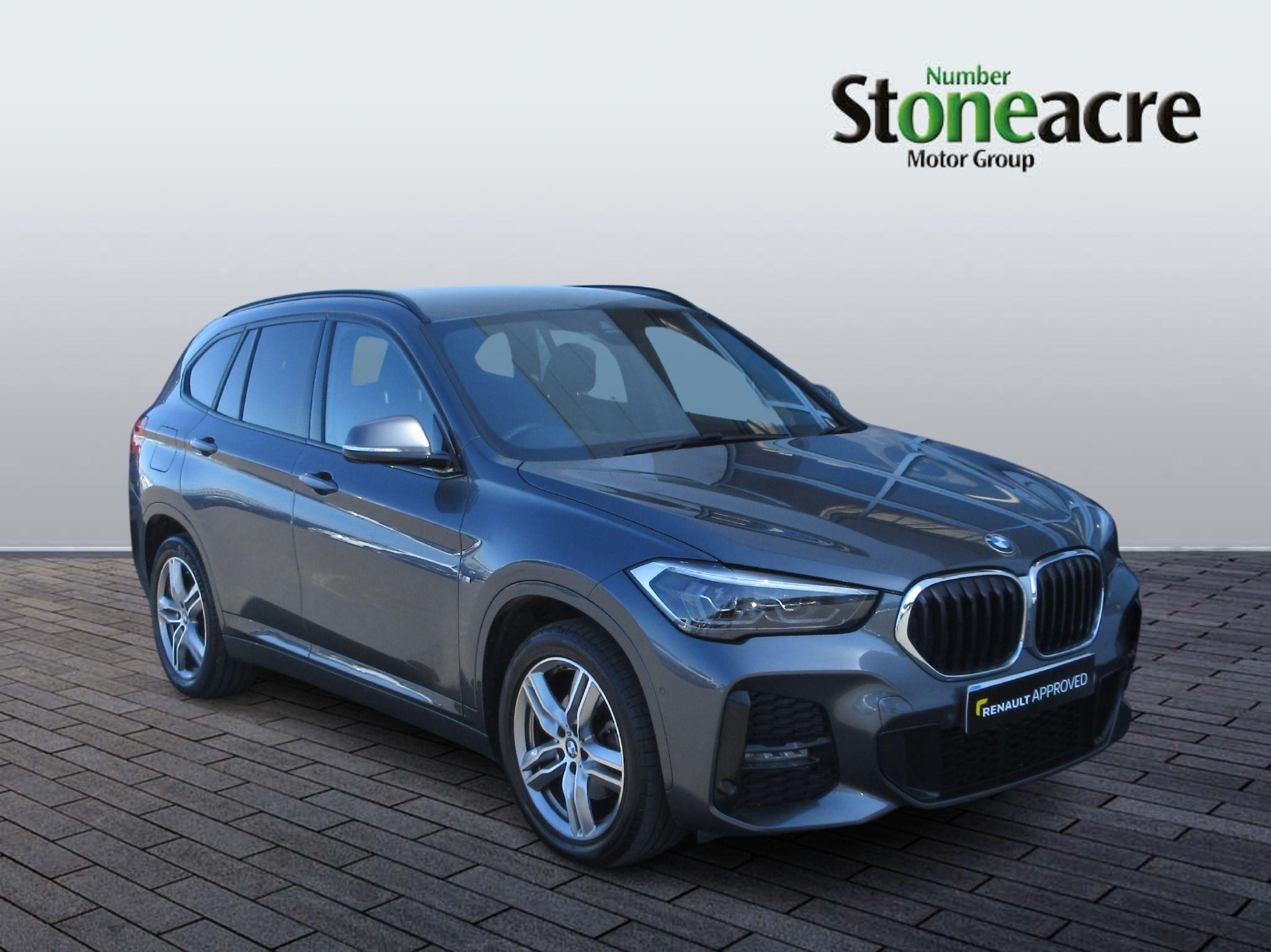 BMW X1 Image 1