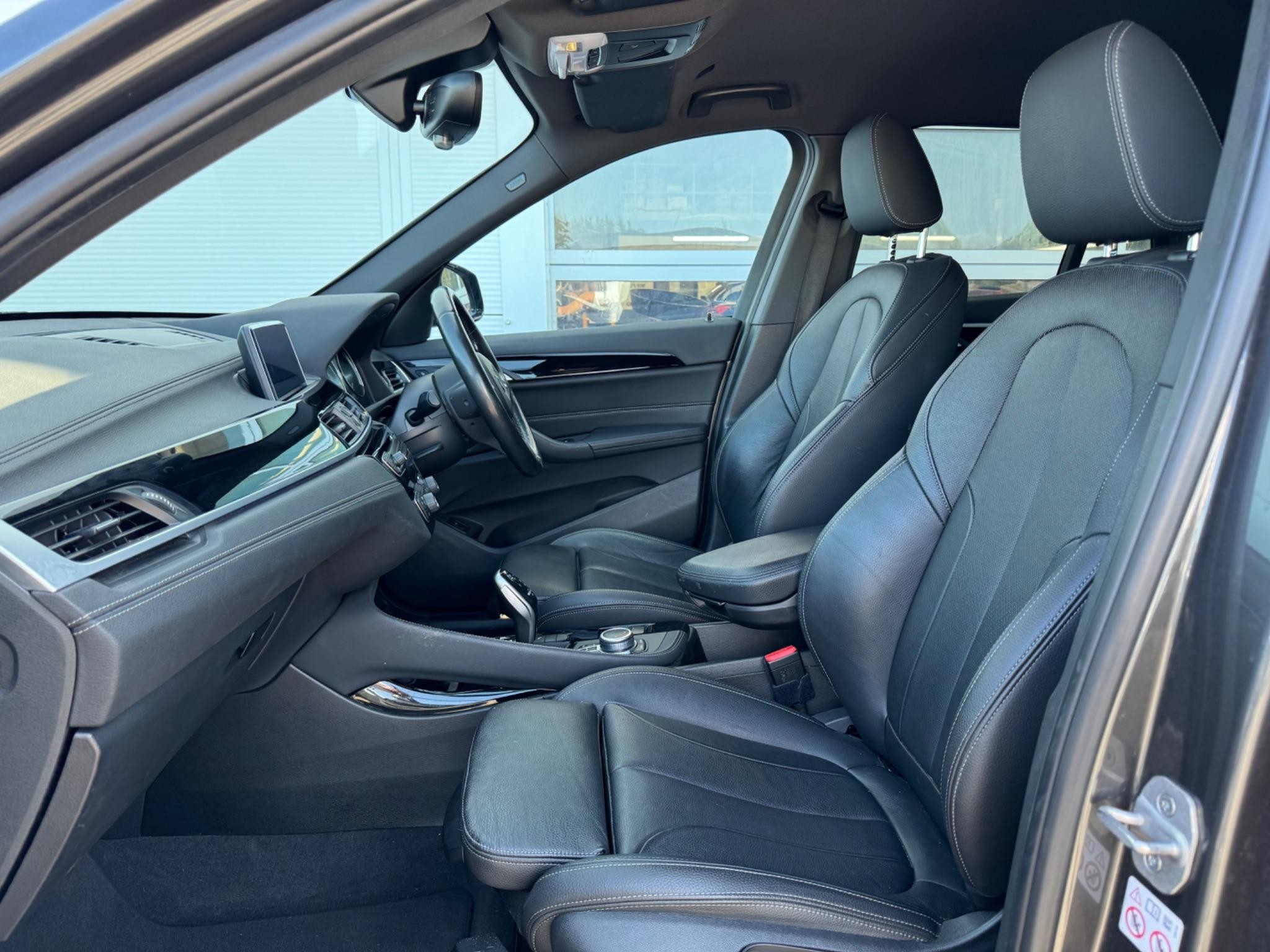BMW X1 Image 10