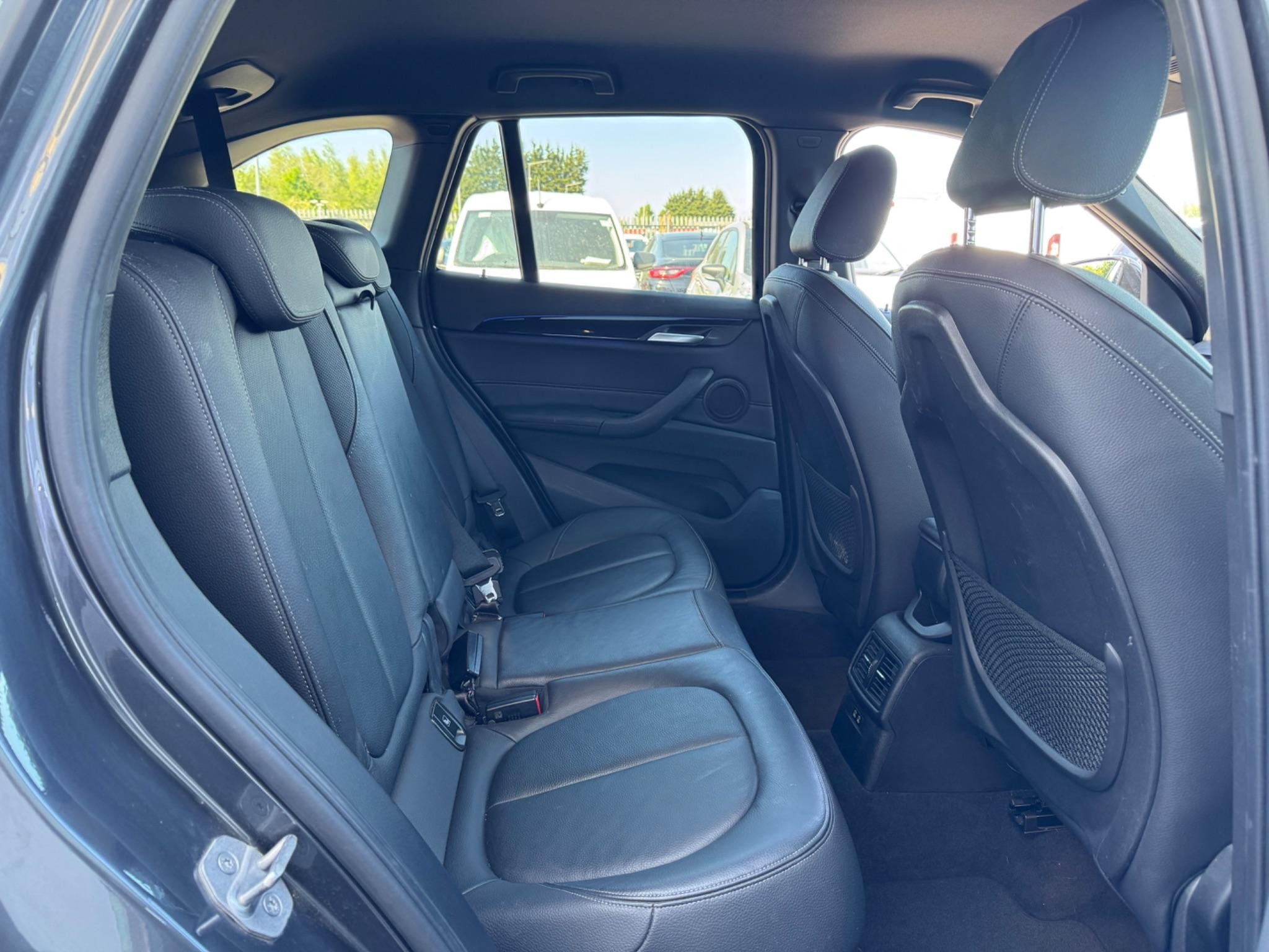 BMW X1 Image 14
