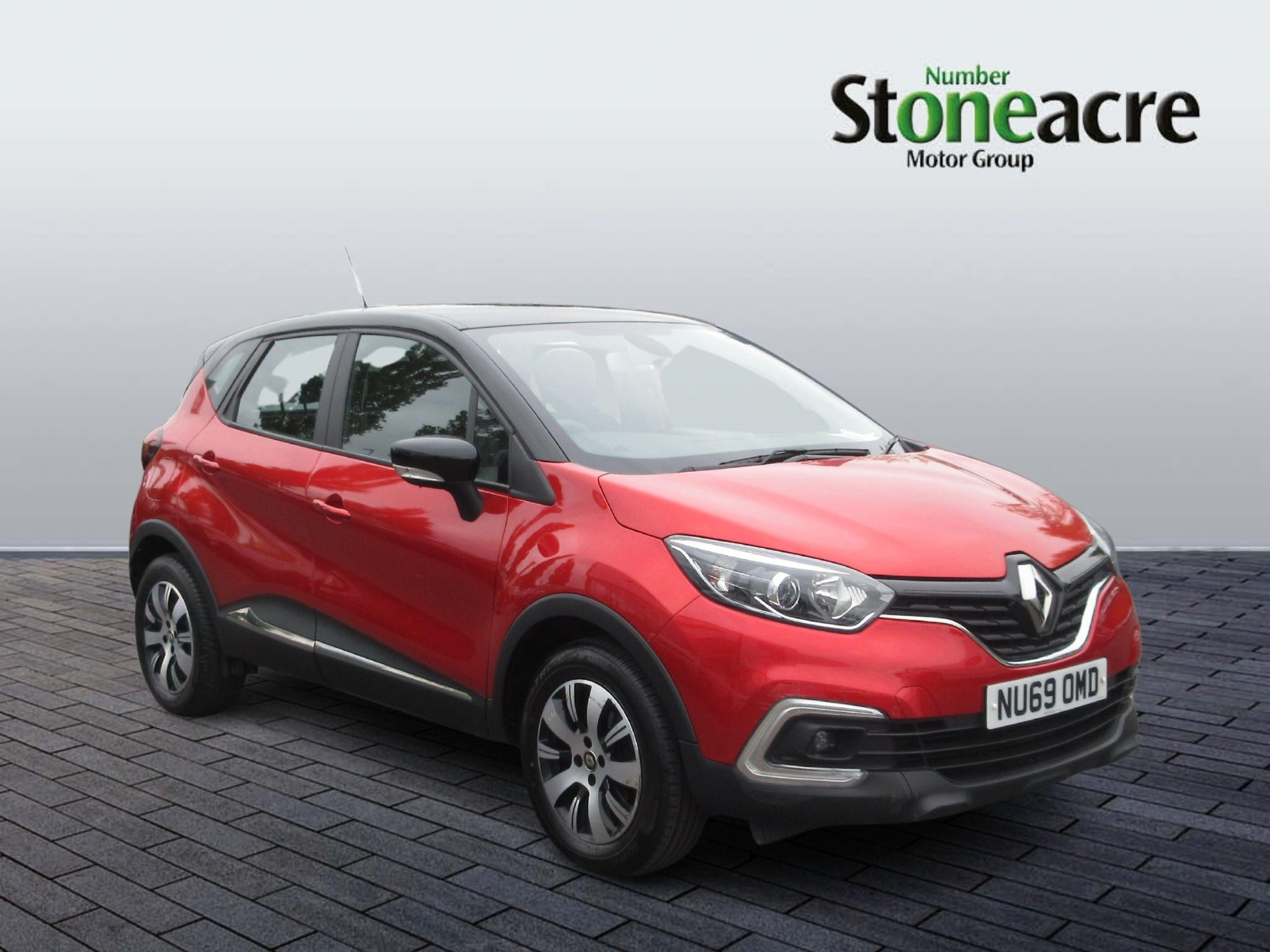 Renault Captur Image 1