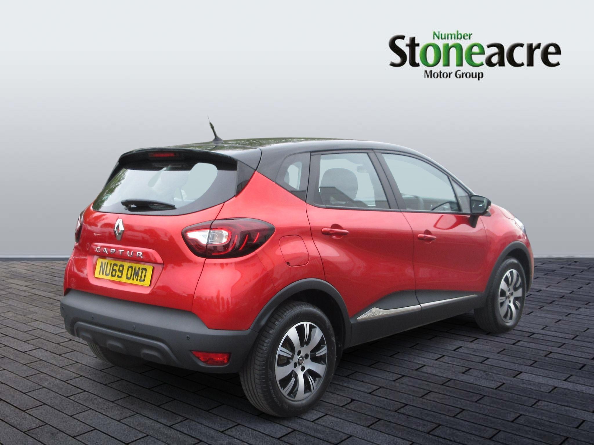 Renault Captur Image 3