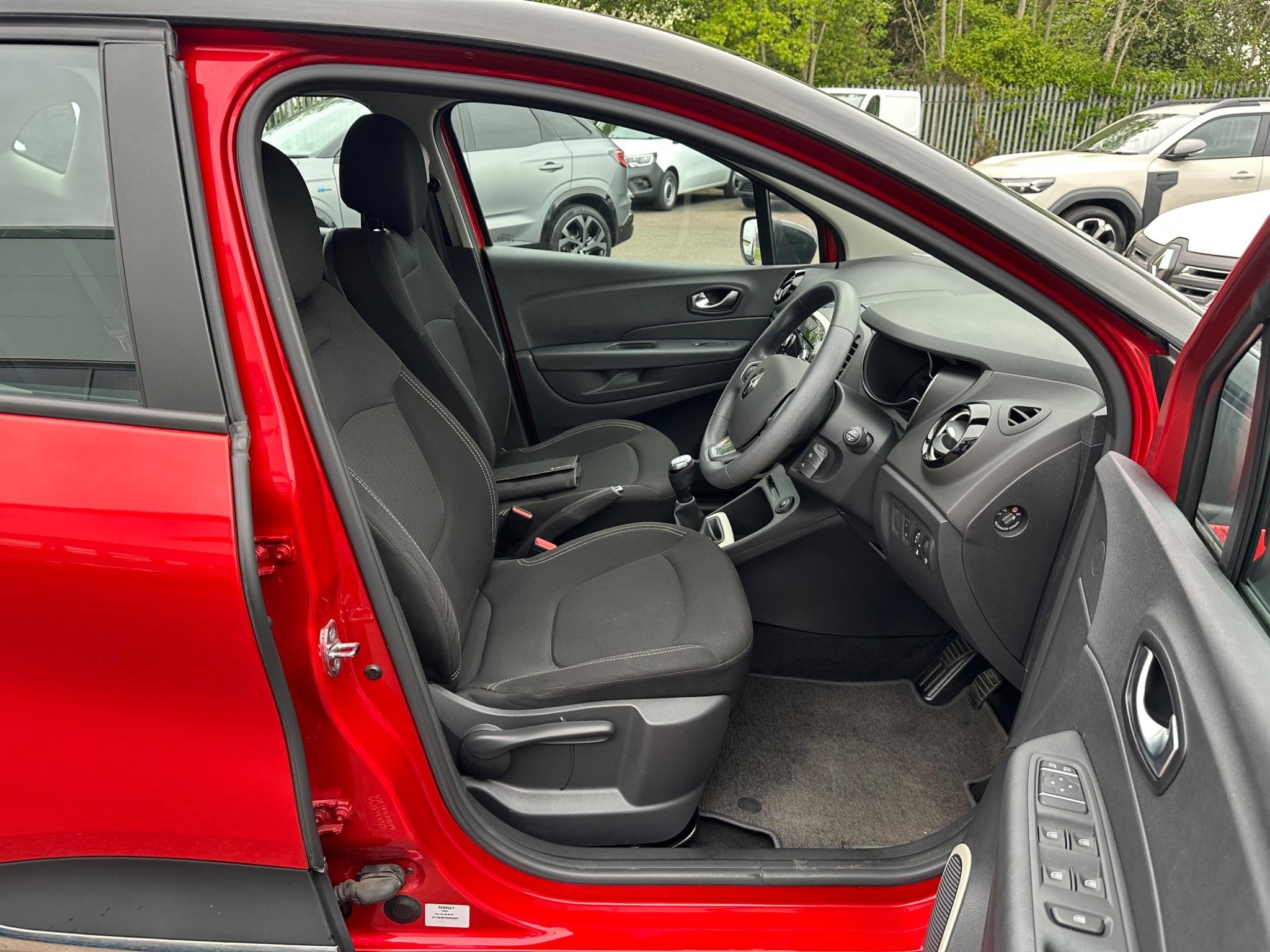 Renault Captur Image 14