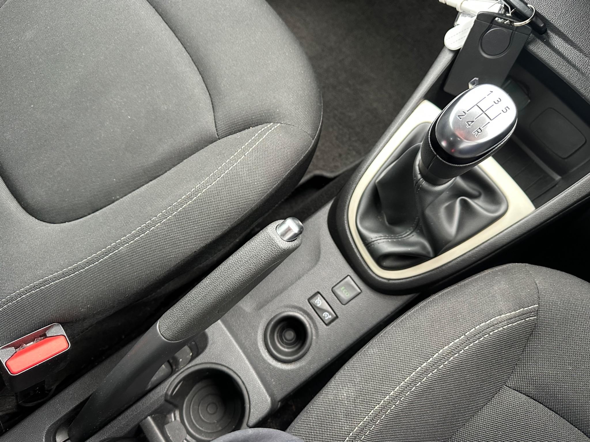 Renault Captur Image 28