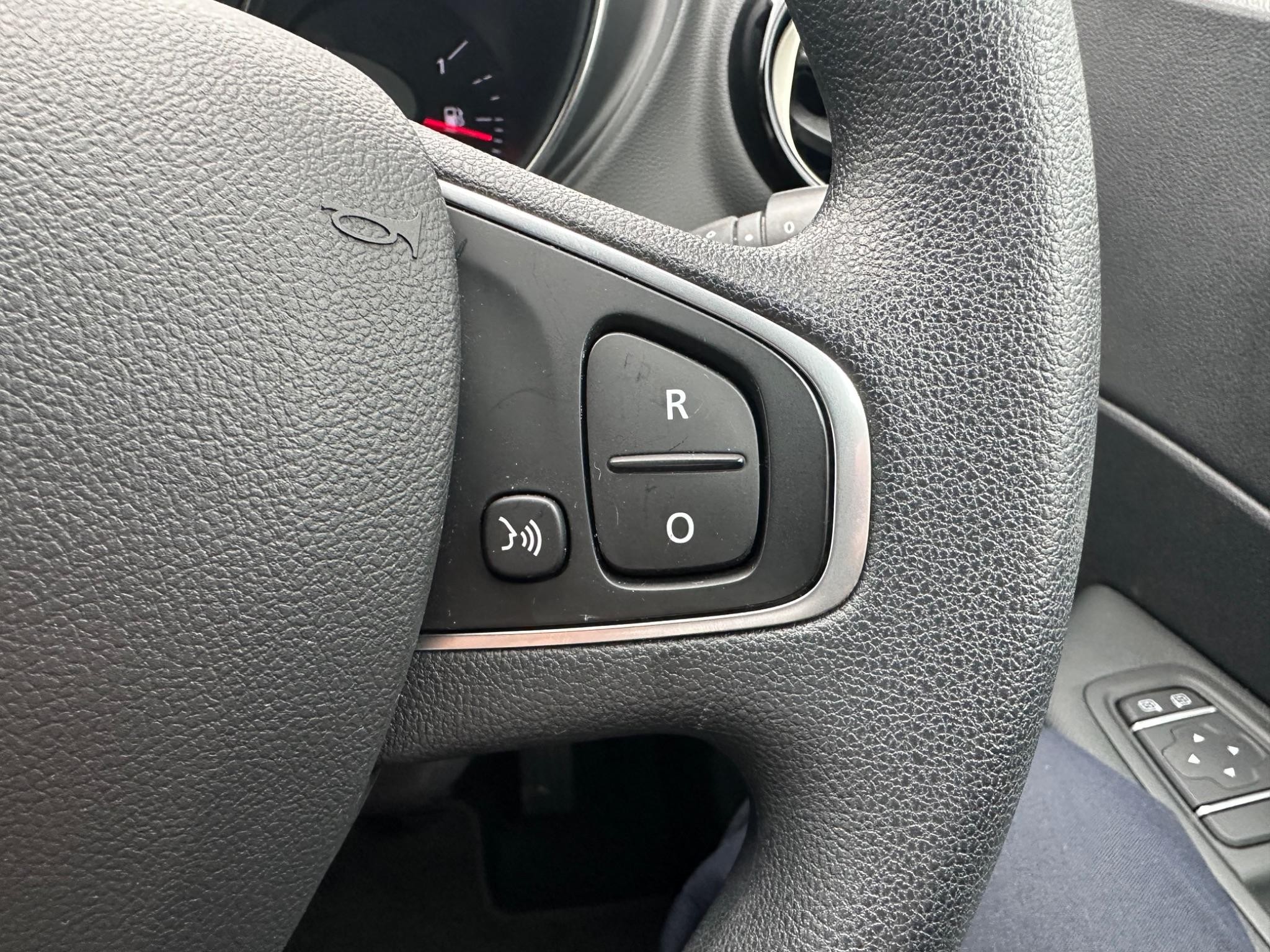 Renault Captur Image 32