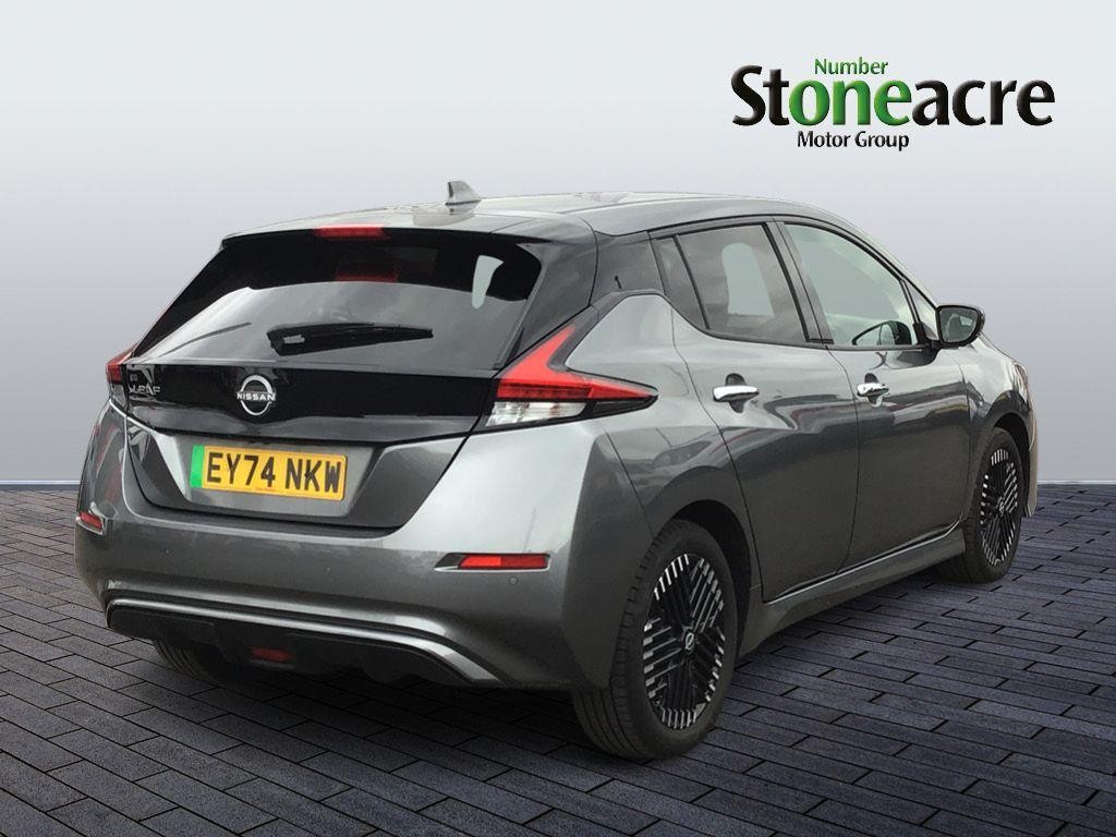 Nissan LEAF Image 3