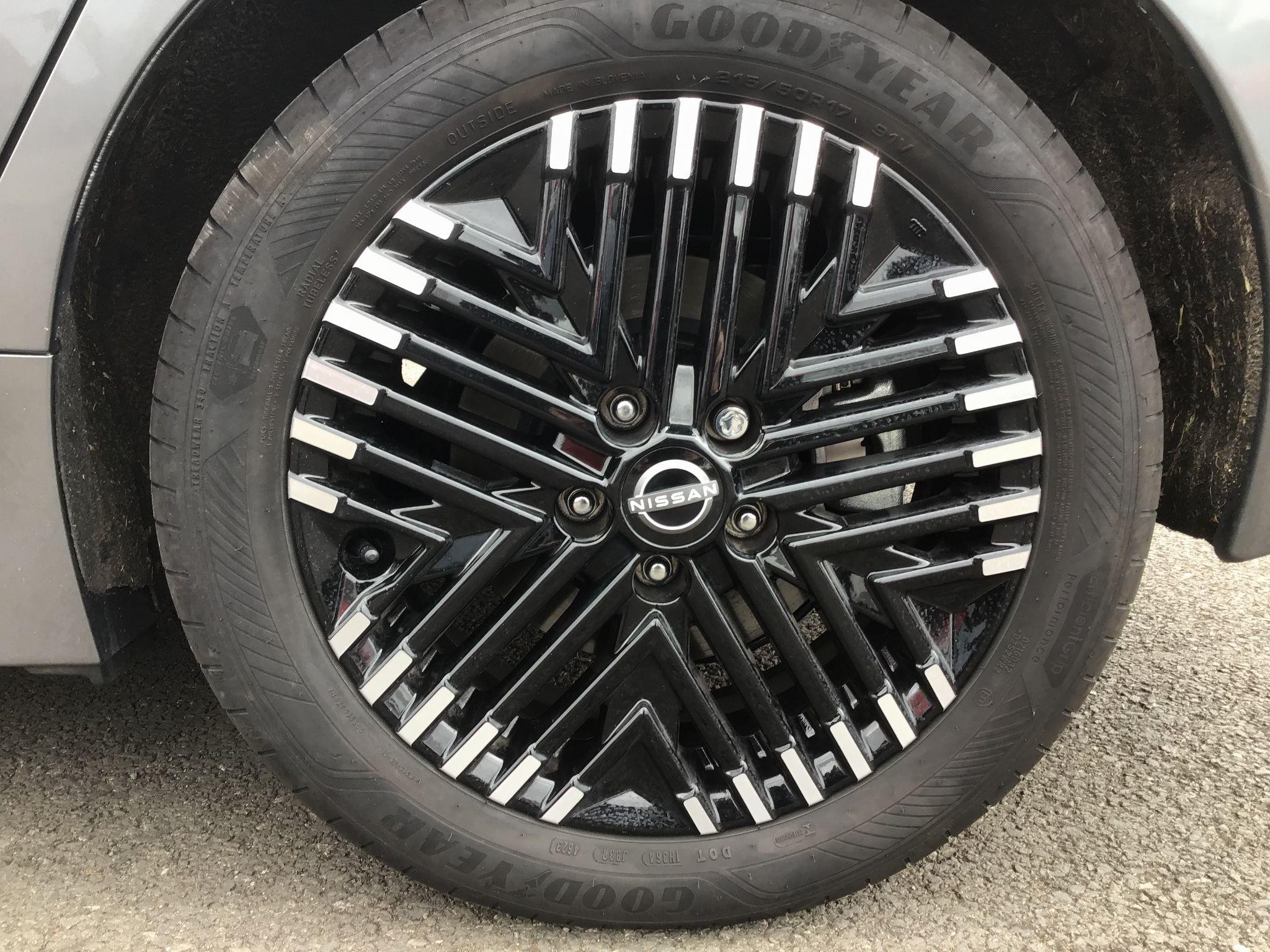 Nissan LEAF Image 9