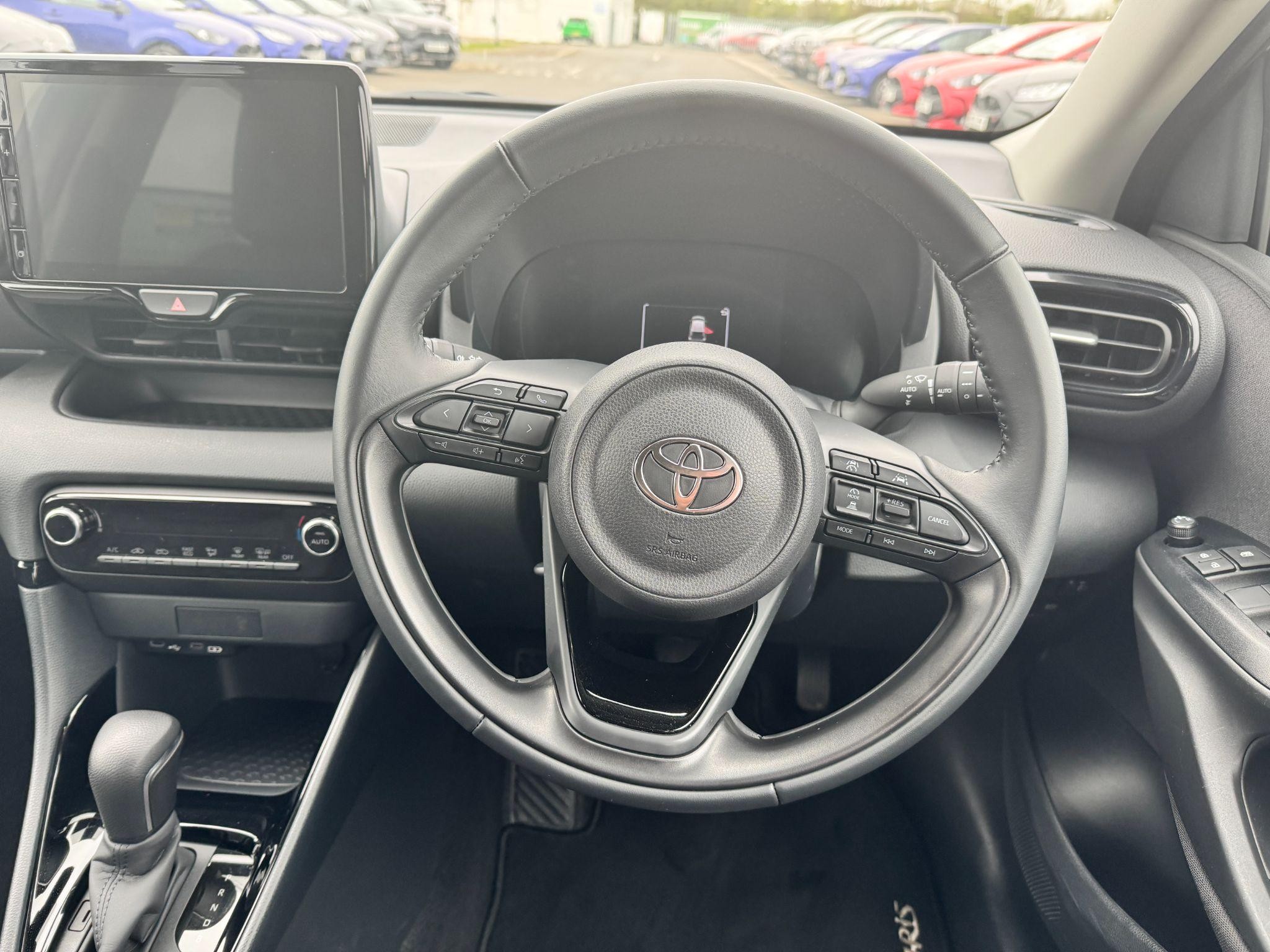 Toyota Yaris Image 19