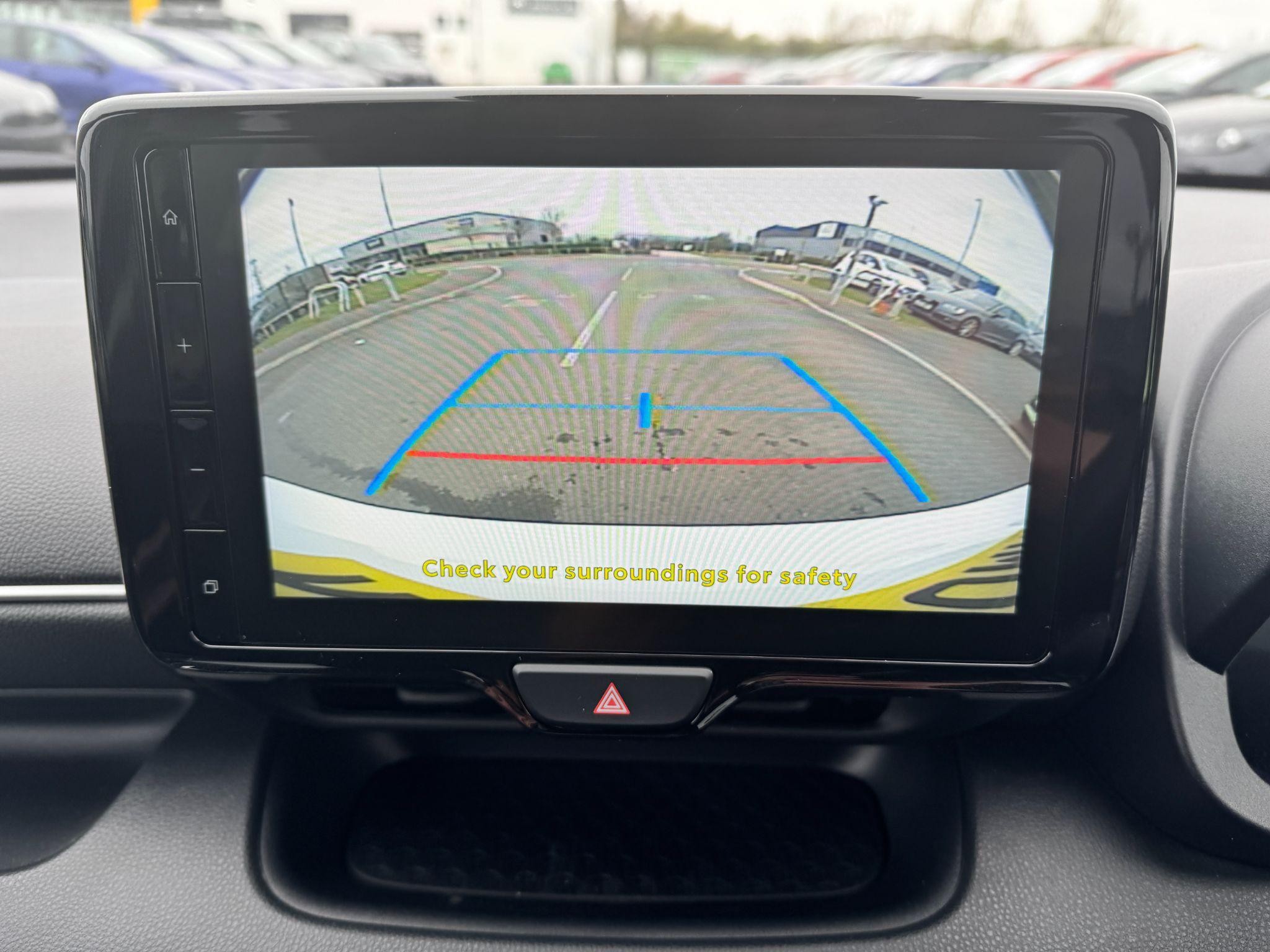 Toyota Yaris Image 22