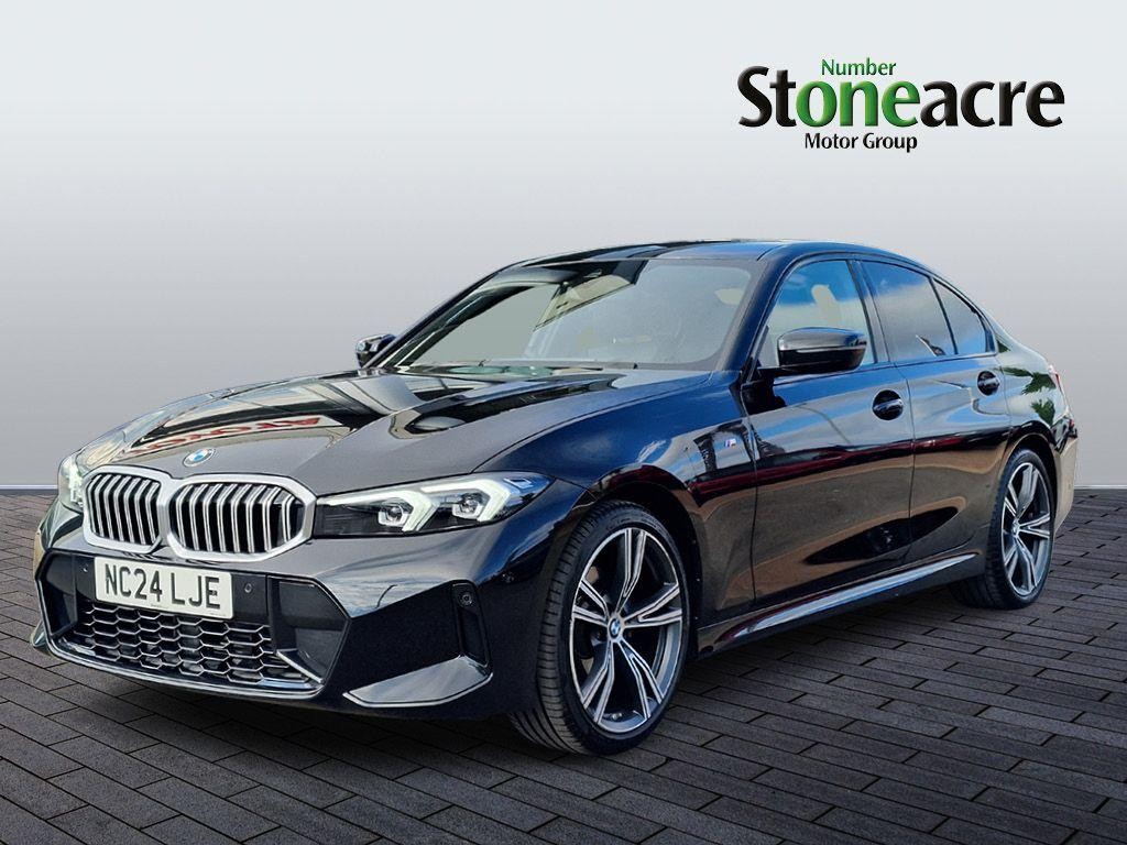 BMW 3 Series Image 3