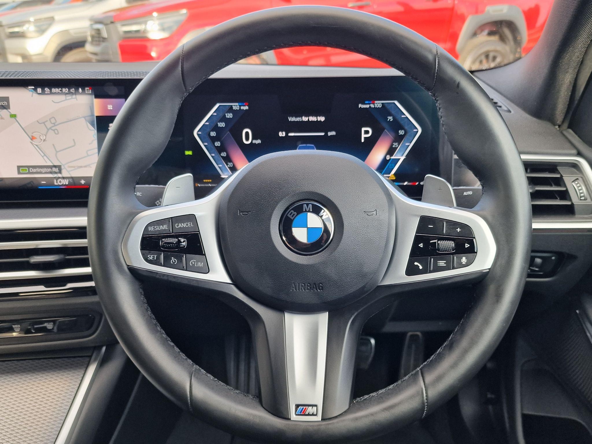BMW 3 Series Image 8