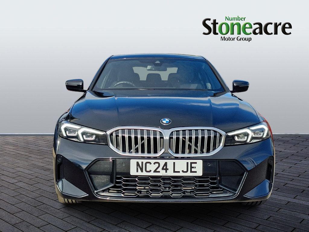 BMW 3 Series Image 15