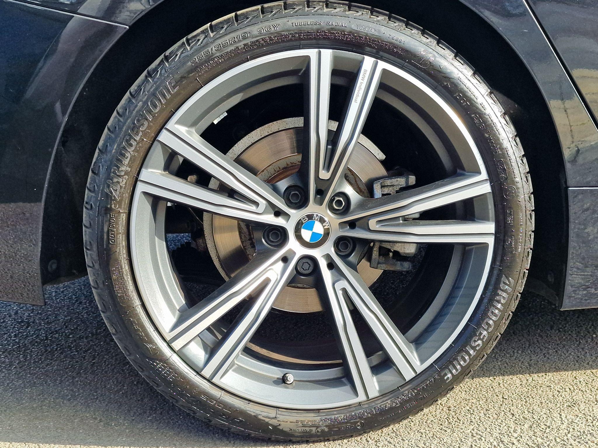 BMW 3 Series Image 18