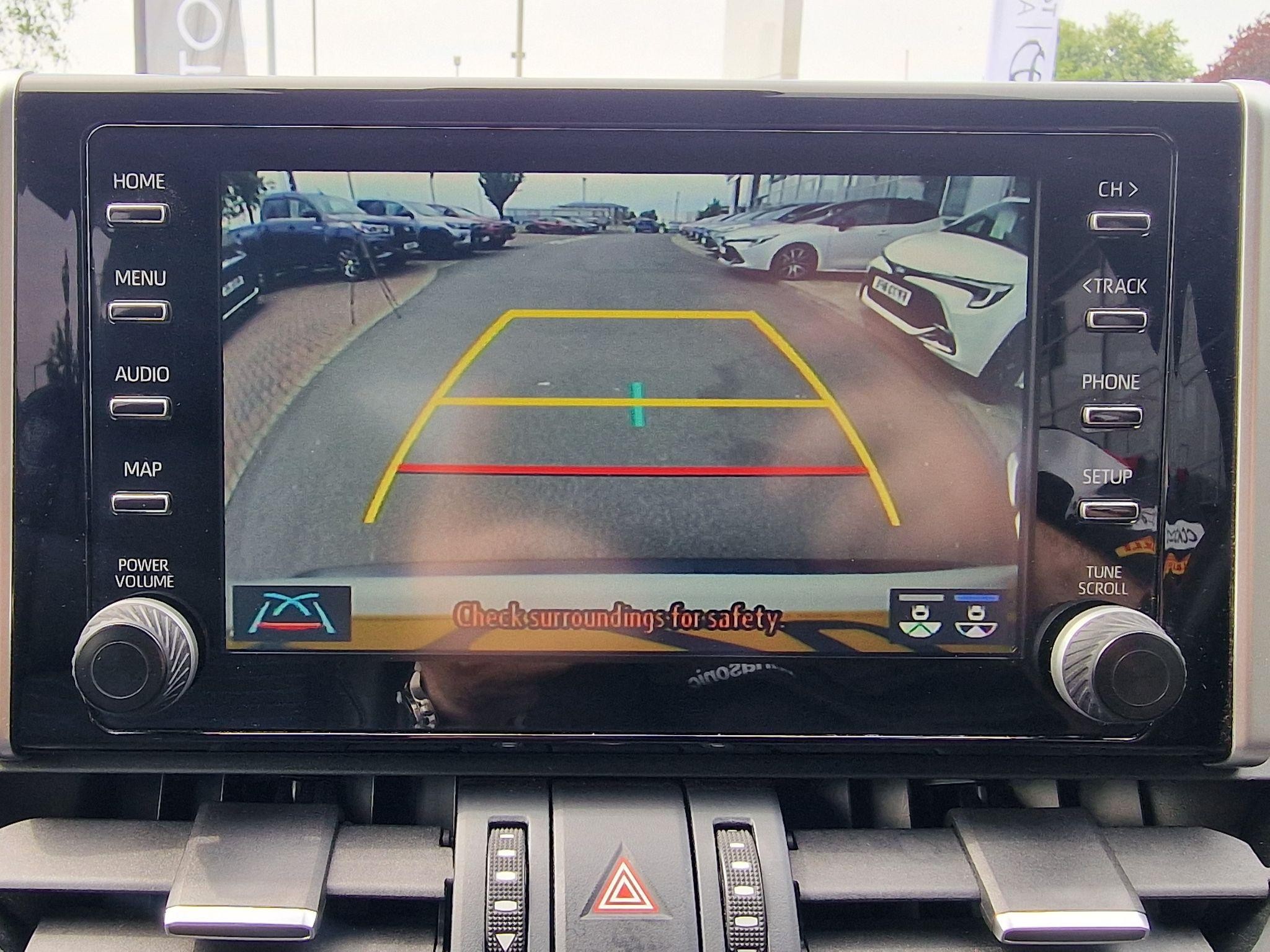 Toyota RAV4 Image 21