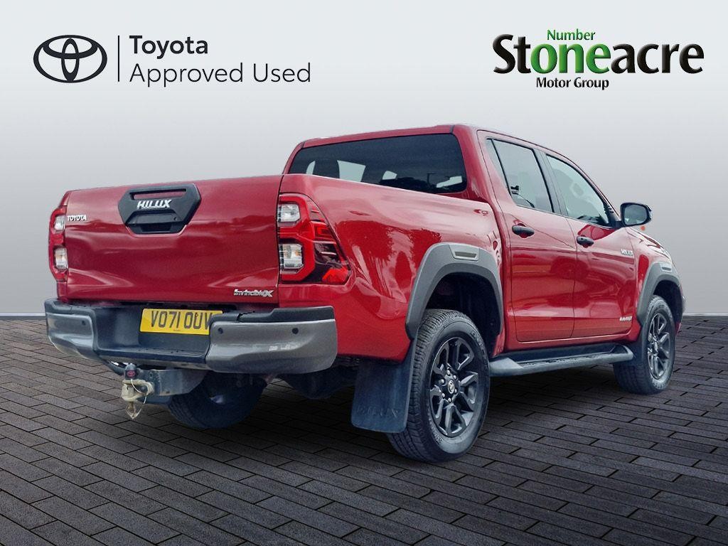 Toyota Hilux Image 4