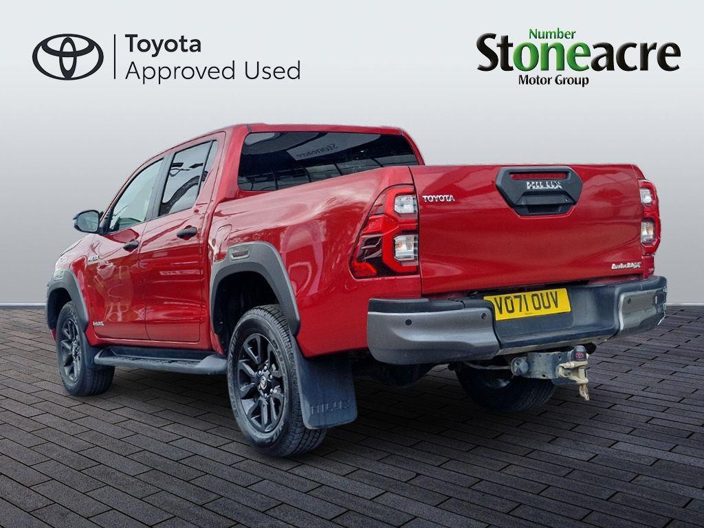 Toyota Hilux Image 6