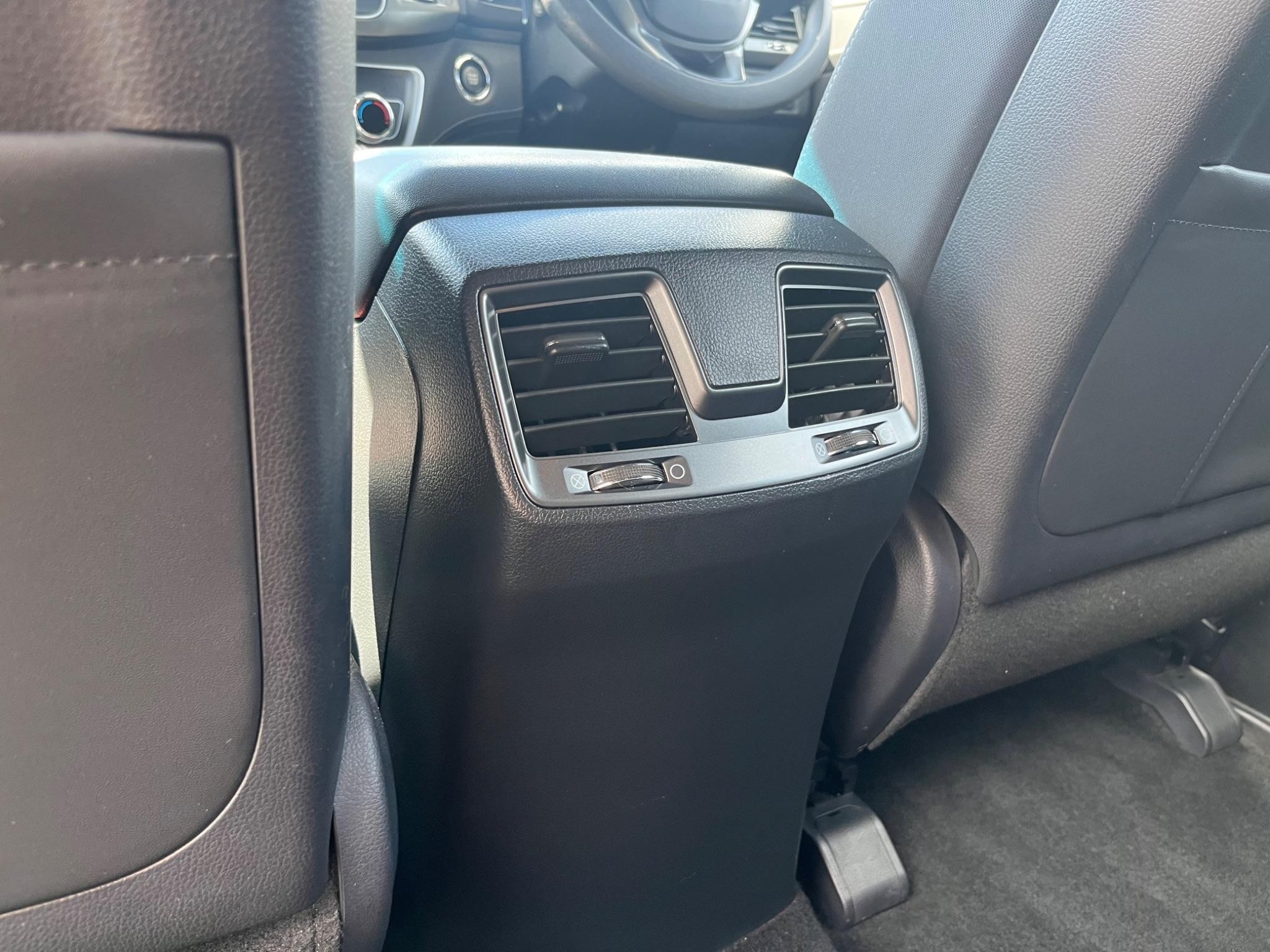 SSangyong Musso Image 11