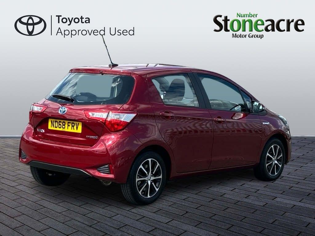 Toyota Yaris Image 5