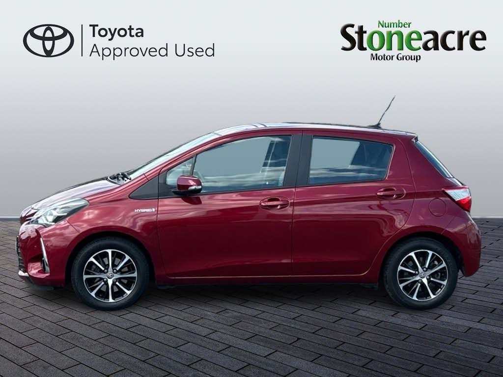 Toyota Yaris Image 8