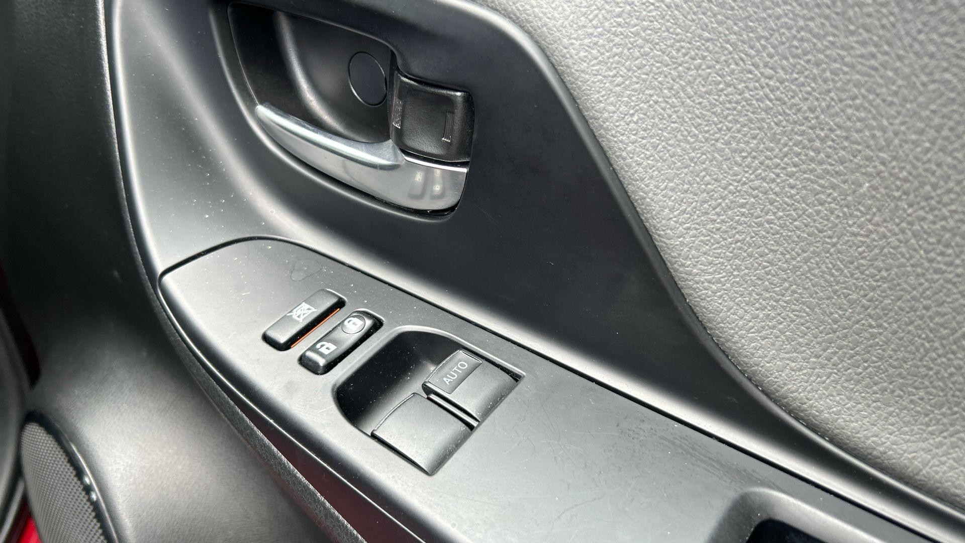Toyota Yaris Image 39