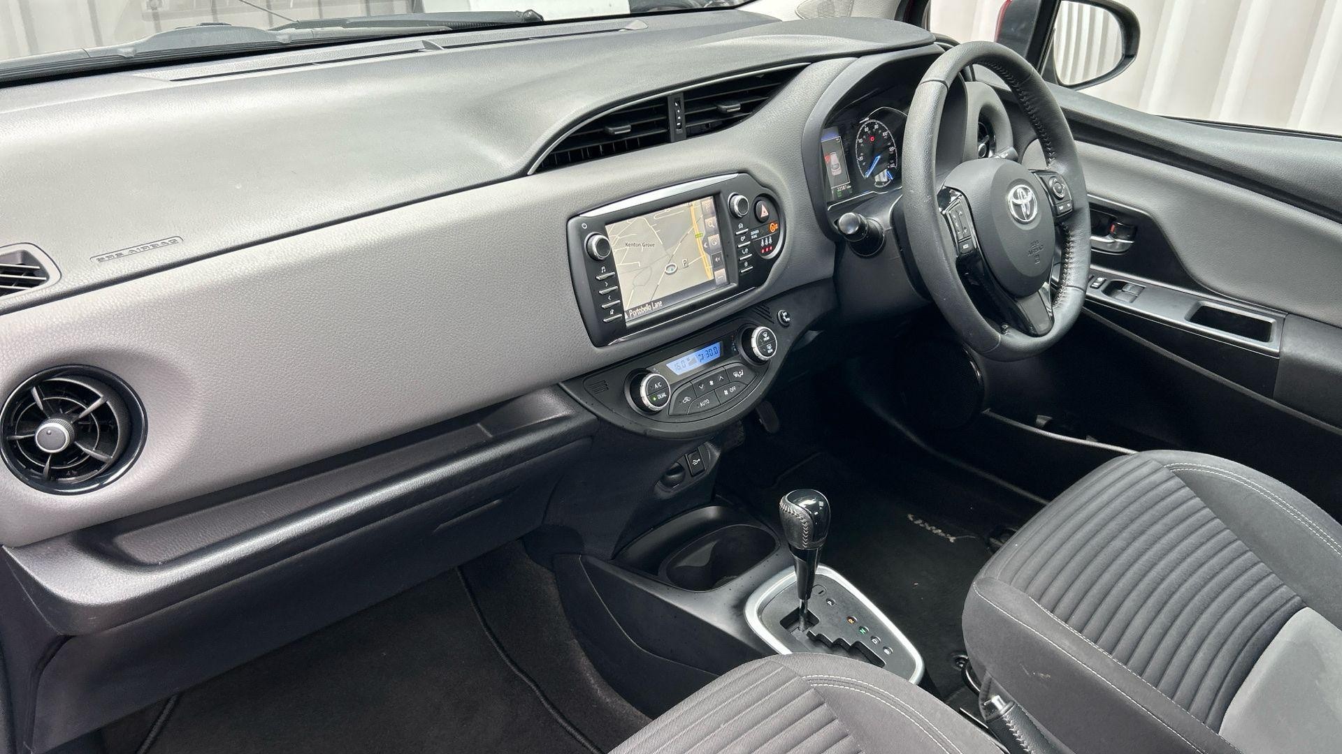 Toyota Yaris Image 41