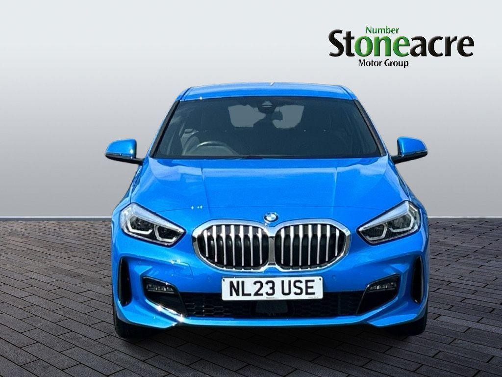 BMW 1 Series Image 8