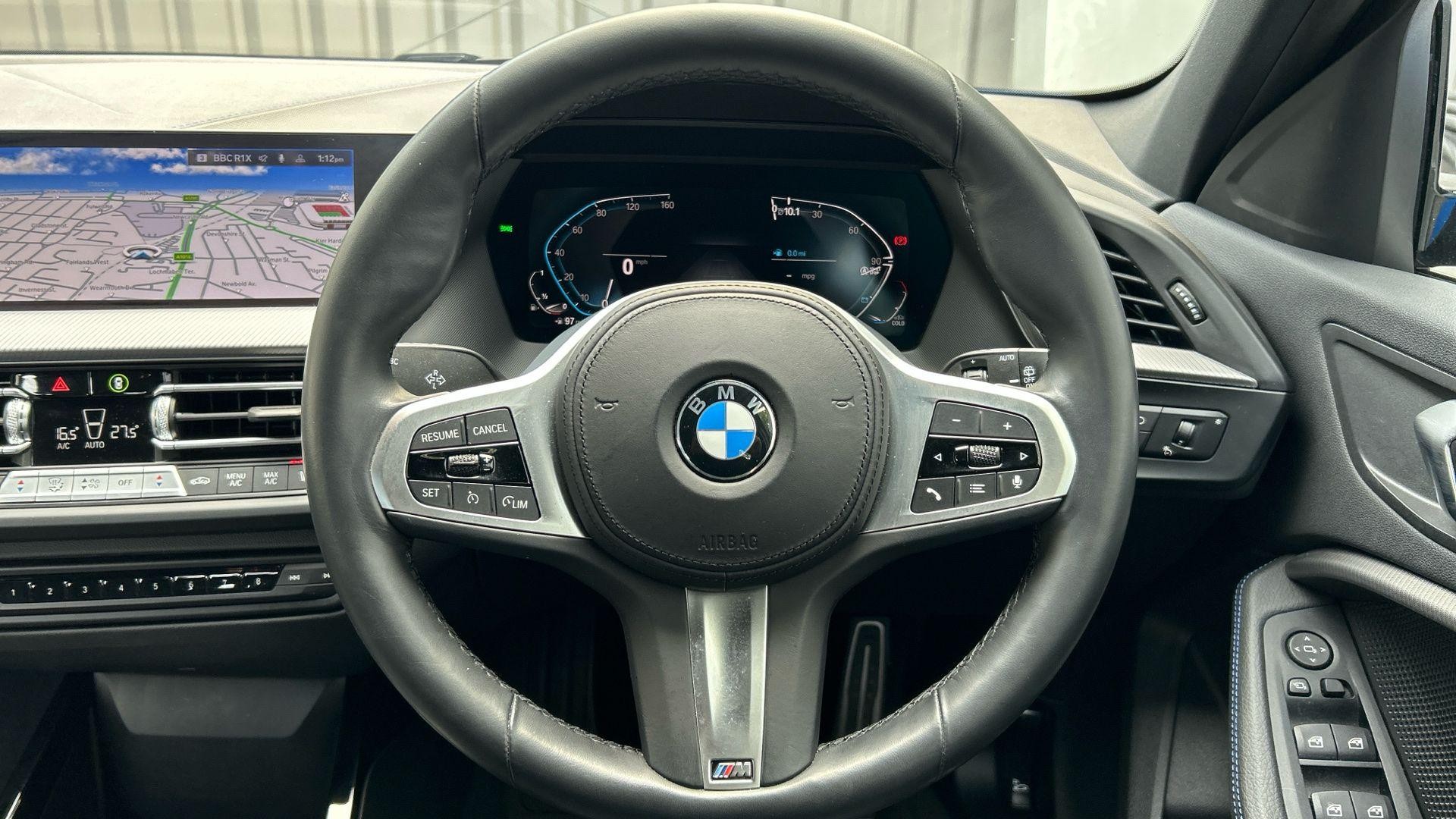 BMW 1 Series Image 12