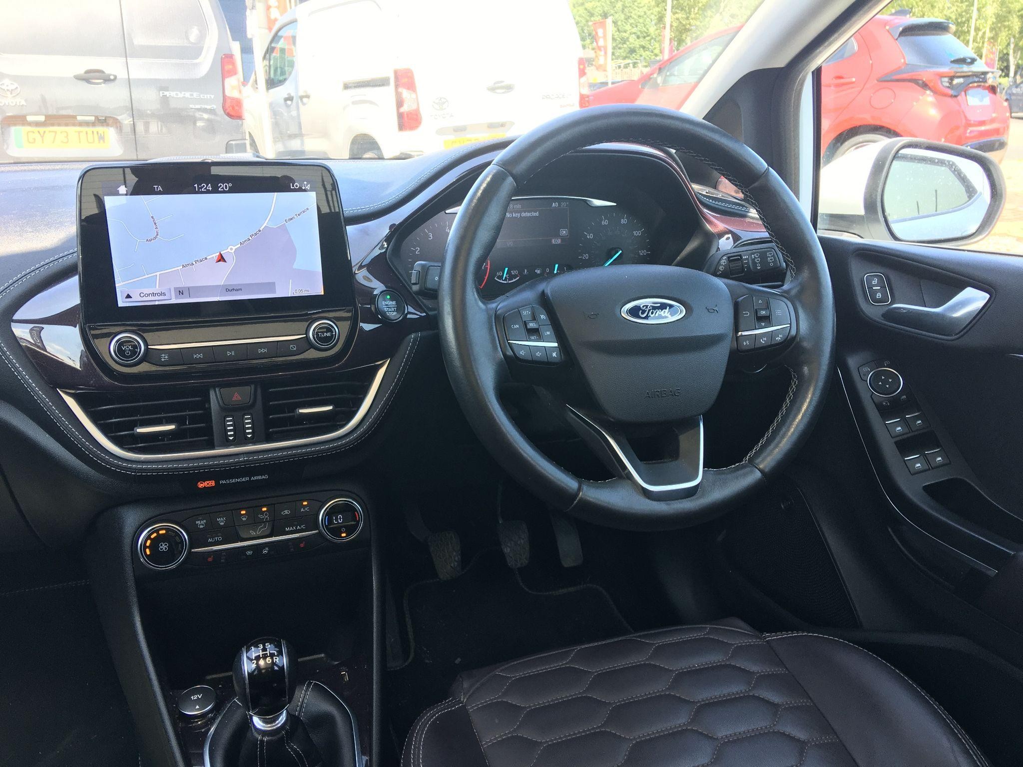 Ford Fiesta Image 12